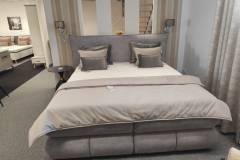 MATERIAL: CLOUD 81